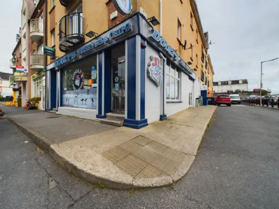 Photo of Doolys Fish And Chips, Park Road, Waterford, X91 W772