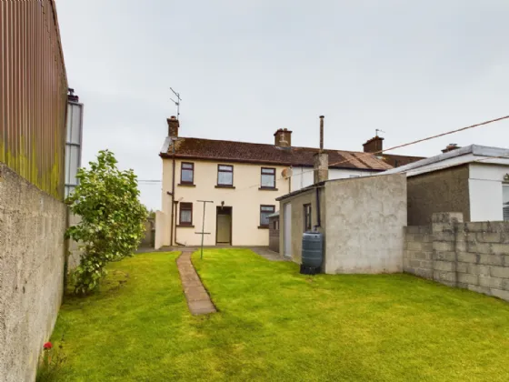 Photo of 32 Bohernanave, Thurles, Co. Tipperary, E41 Y285