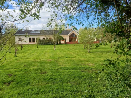 Photo of Cedarwood House, Stonestown, Cloghan, Birr, Co Offaly, R42YW62